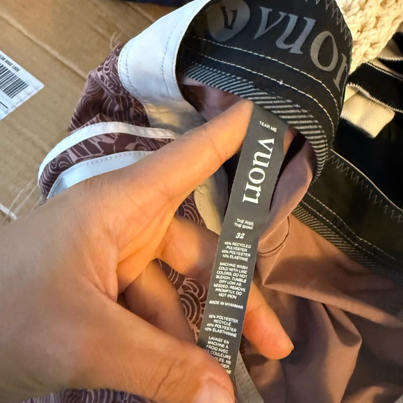 Vuori Cruise Board Shorts - Picture 3 of 4